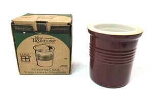 The Pampered Chef Stoneware Crock or Utensil Holder Cranberry 1331 4.75 Cup New